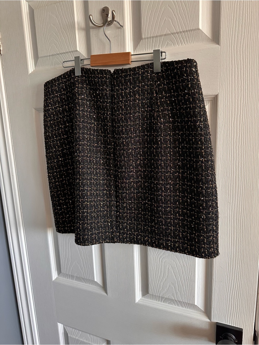 Ever New Lara Boucle Mini Skirt - Picture 4 of 5